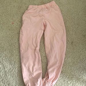 Brandy Melville Rosa sweatpants